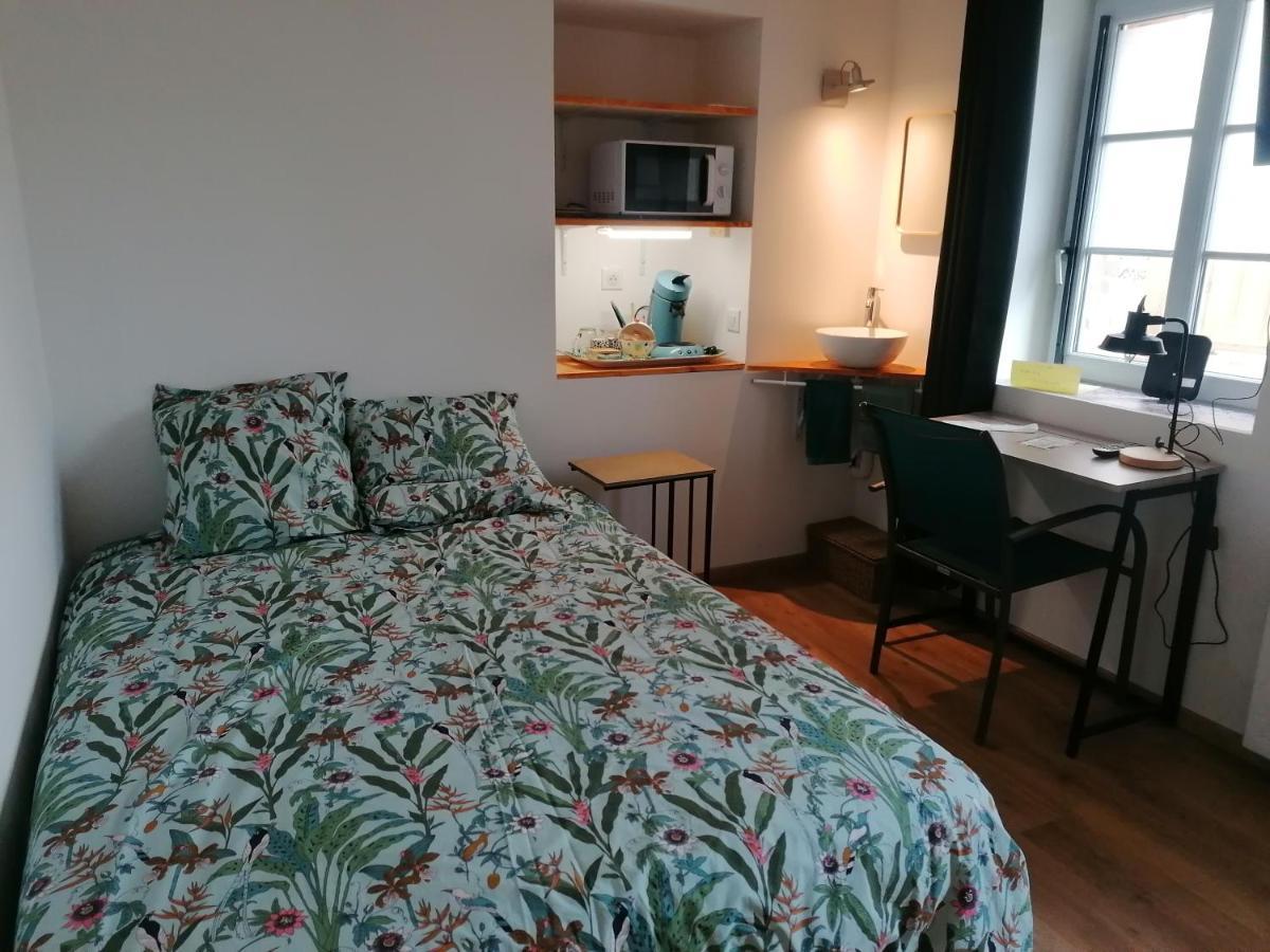 Apartmán Mini Garni Vendemiaire Vesoul Exteriér fotografie